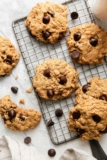 Peanut Butter Oatmeal Cookies